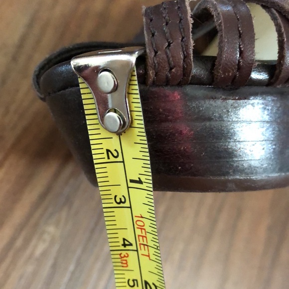 Platform sandals size 8 - Picture 9 of 9